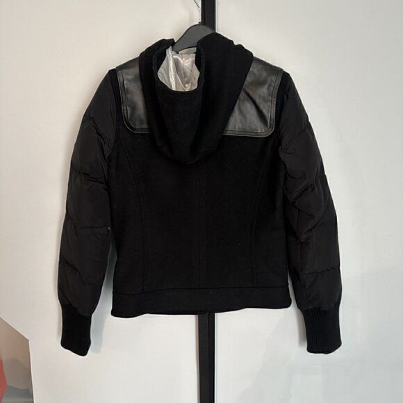 Rare 𝅺NWT Moose Knuckles Military Style Warm Bomber Jacket, Size S - Picture 4 of 9